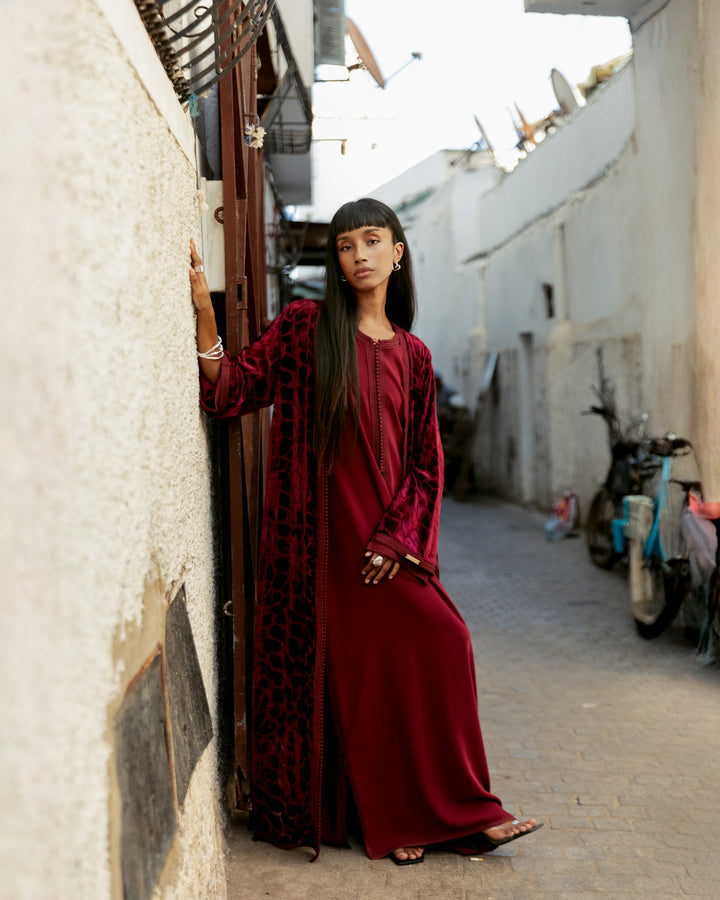 Mira Abaya Burgundy