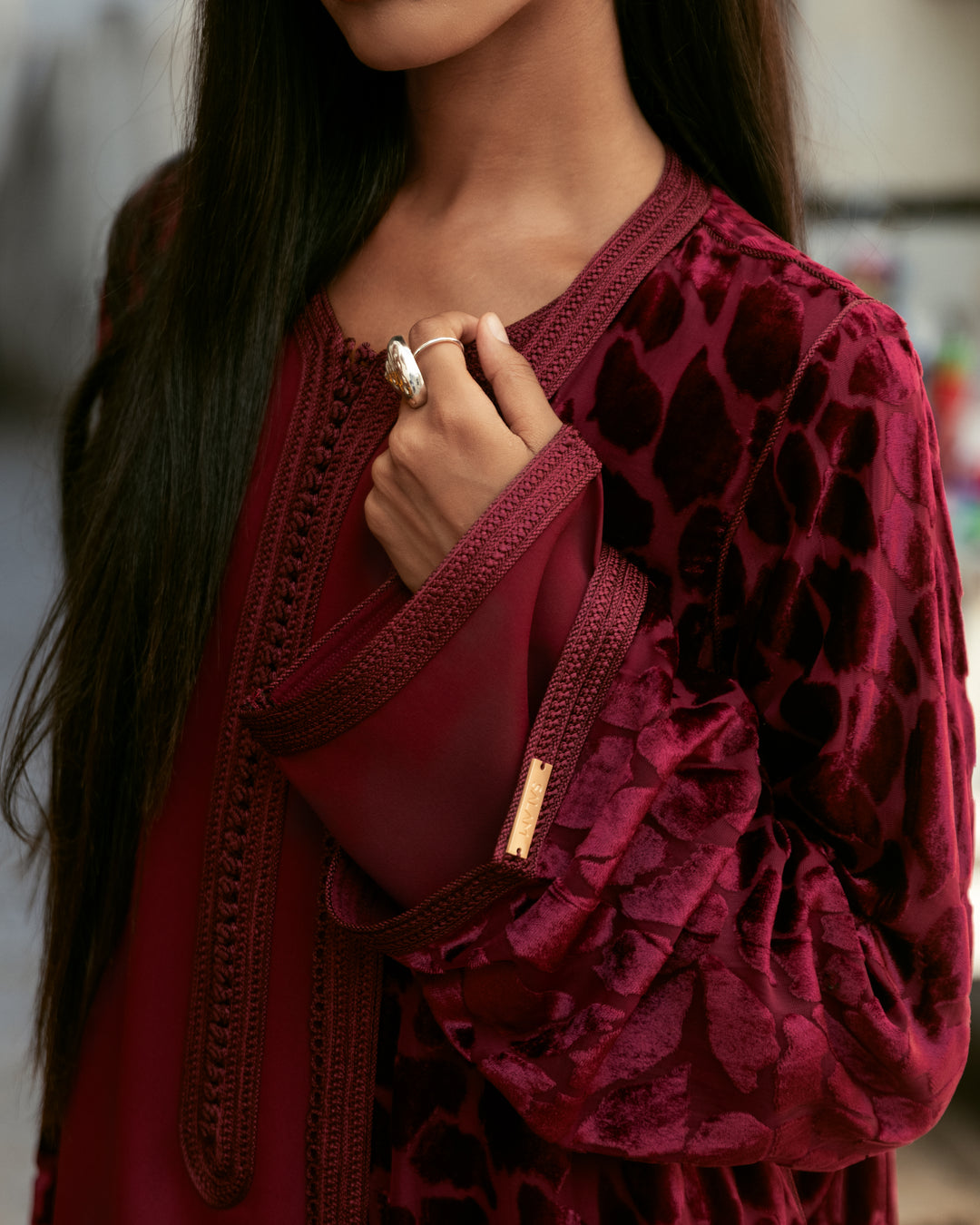 Mira Abaya Burgundy